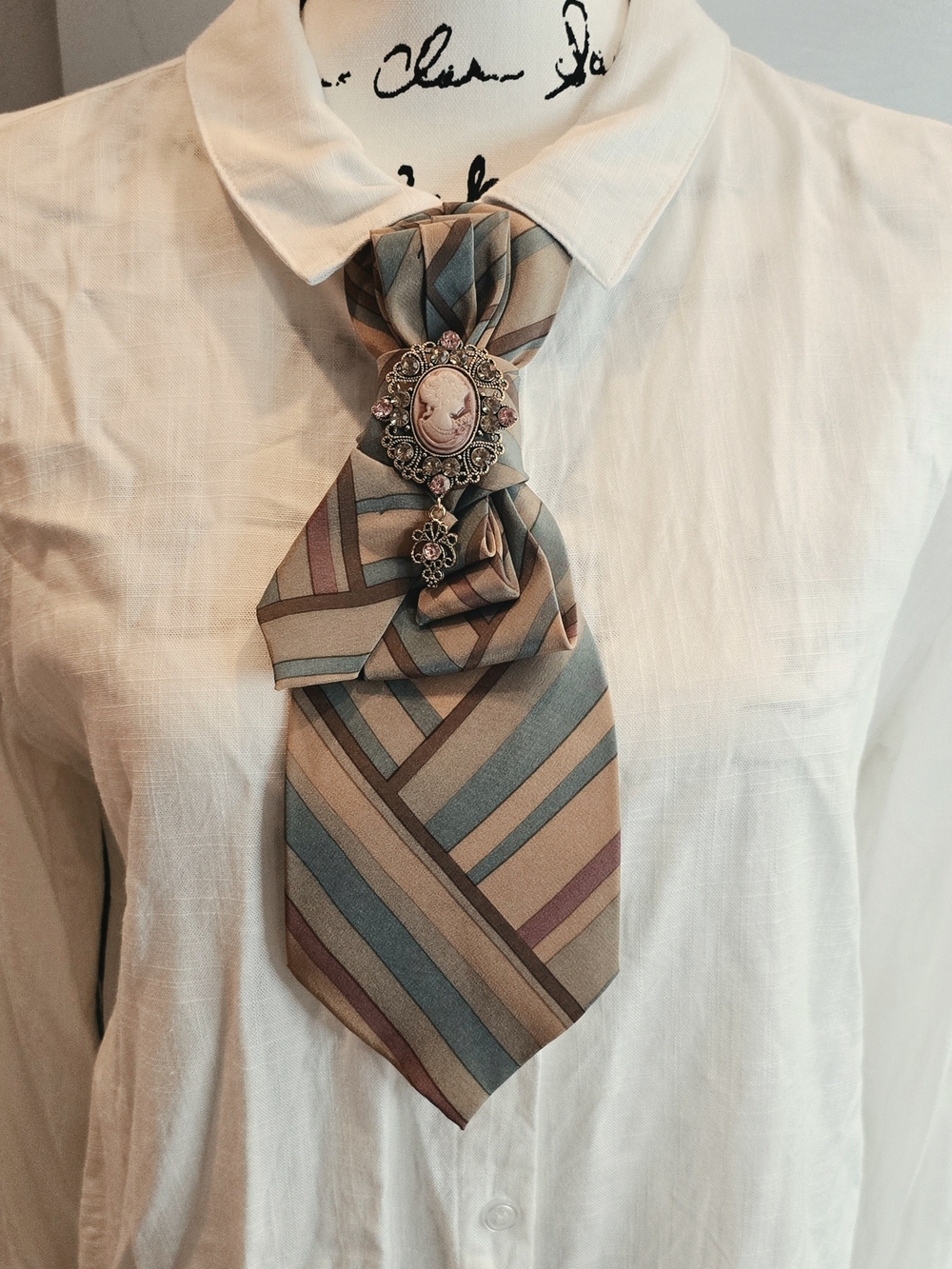 Vintage-Inspired Multicolor Striped Necktie Necklace